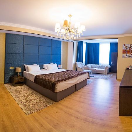 Viva Boutique Hotel Баку Экстерьер фото